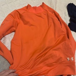 Under armor shirt